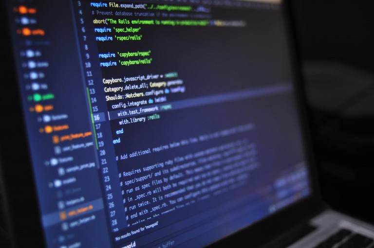 internet-technology-blur-546819 internet-technology-blur-546819